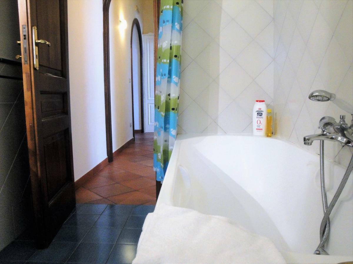 Umberto I Holiday House Napels Buitenkant foto